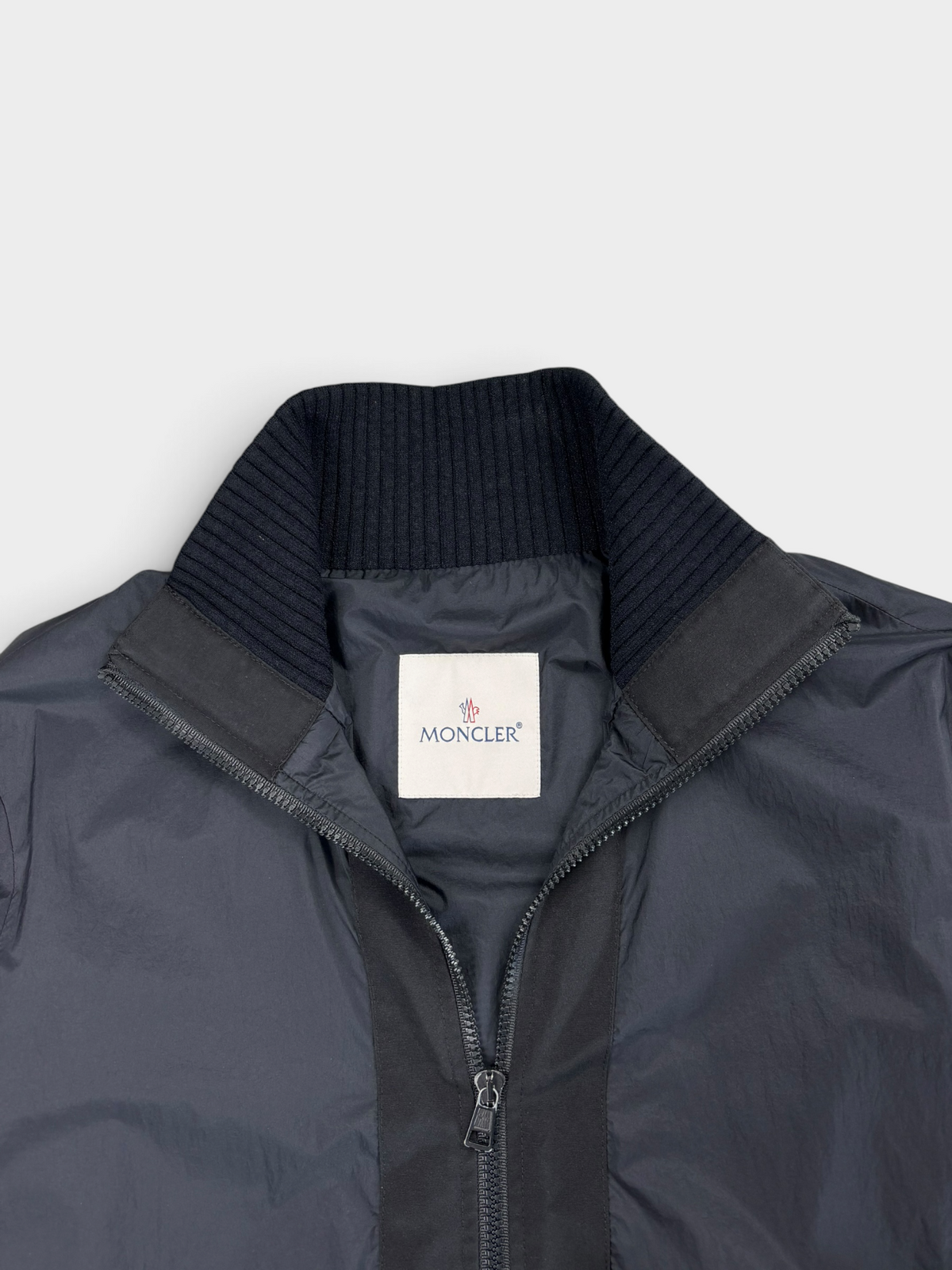 MONCLER LIGHT JACKET