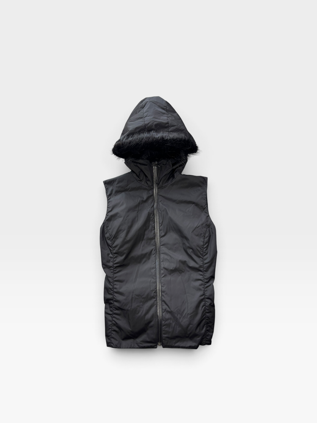 PRADA ZIP HOODIE / NUTRIA HOOD